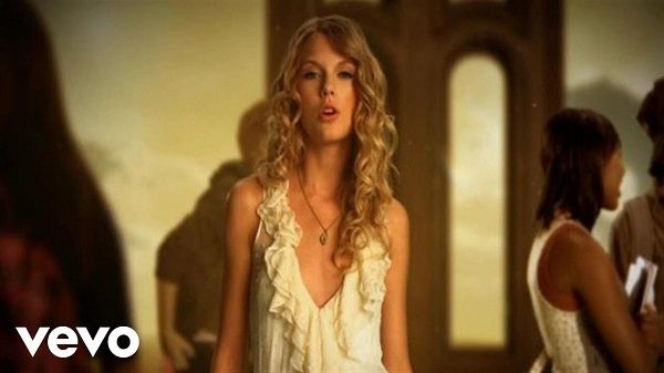 Fifteen Lyrics - Taylor Swift