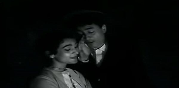 Dil Ka Bhanwar Kare Pukaar Song Lyrics