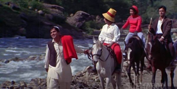 Ek Tha Gul Aur Ek Thi Bulbul