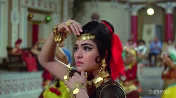 HOTHON MEIN AISI BAAT LYRICS - Jewel Thief